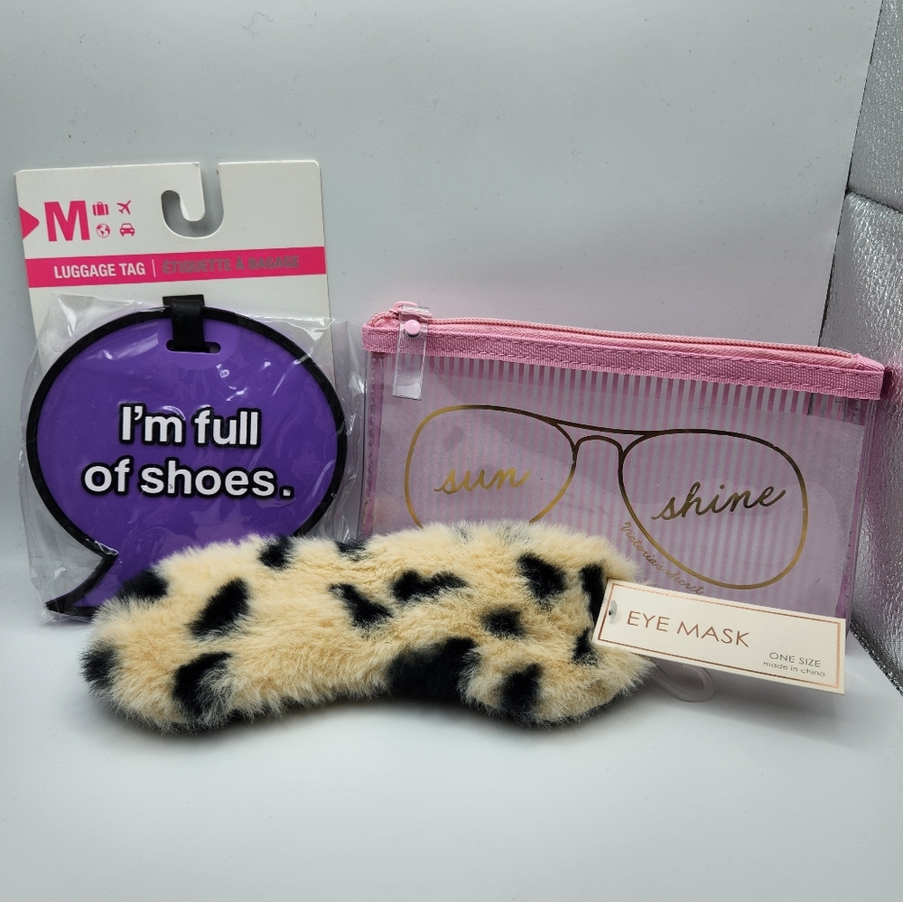 Travel Essentials Gift Set, luggage tag, eye mask